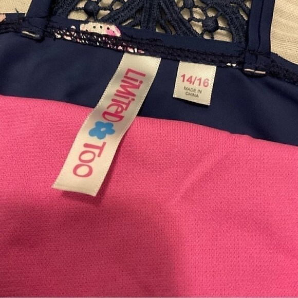 Butterfly Tankini Swim Top NWT - Picture 4 of 6